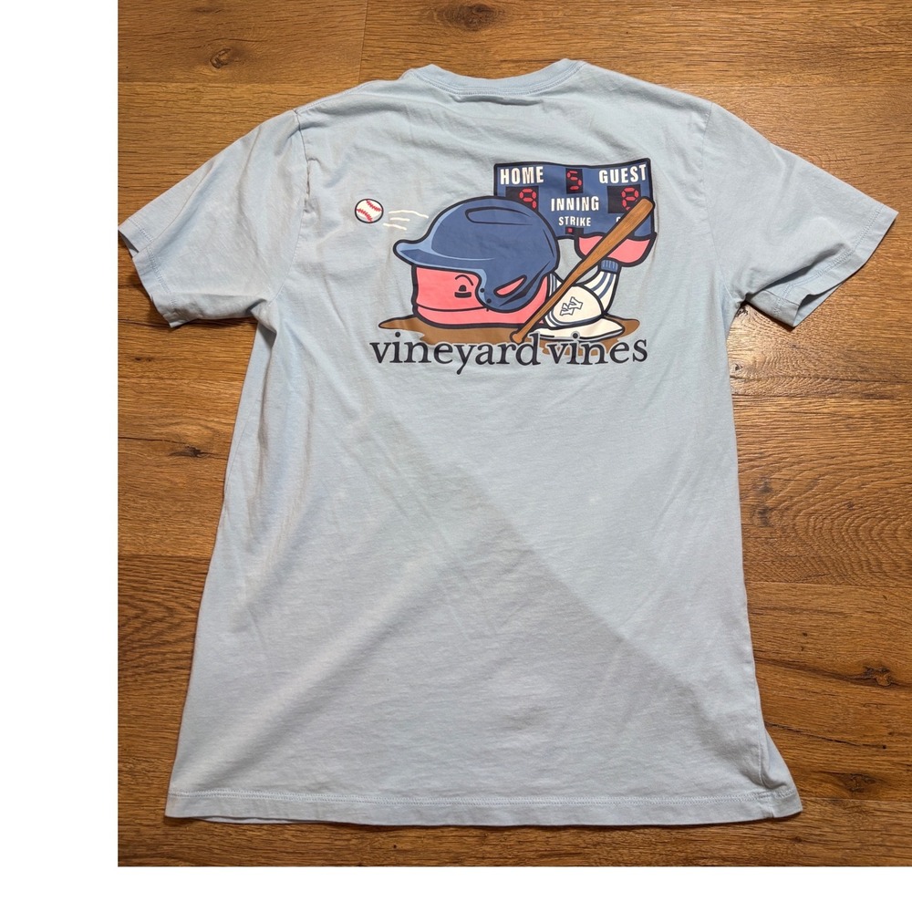 Vineyard Vines Womens Small Light Blue Baseball Whale Graphic Pocket T-Shirt